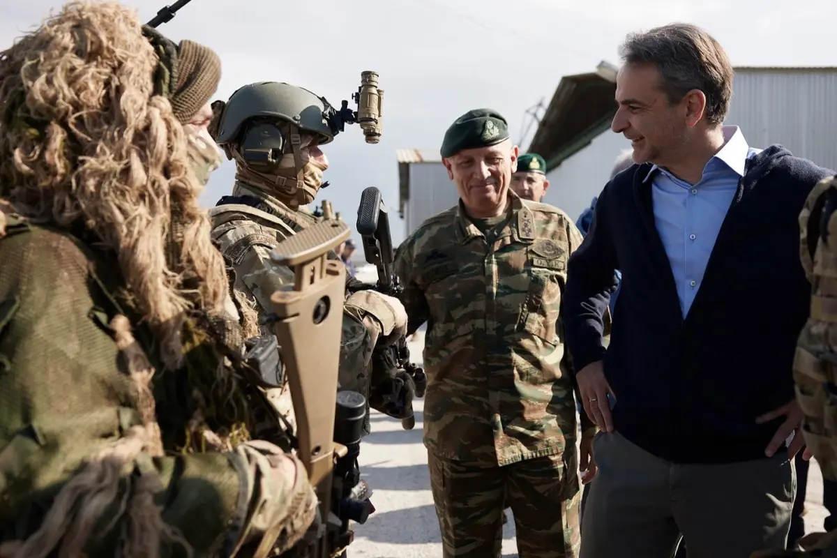 micotakis-gercegi-itiraf-etti-askeri-yatirimlar-18505712_6773_amp.jpg
