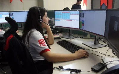 Oğlu ödev yapmayınca 112’yi arayıp polise şikayet etti: Bir kızsın!