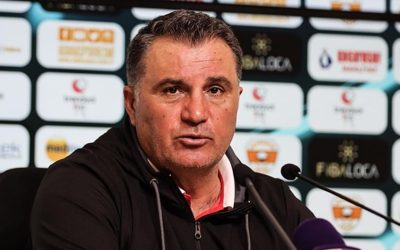Mustafa Kaplan, duygularını kontrol edemeyerek isyan etti: Hatır gönül işleriyle yorulduk