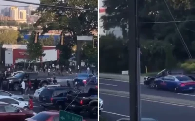 ABD polisi, kalabalığa dalan aracı çarparak durdurdu.