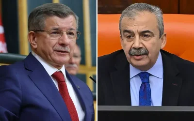Ahmet Davutoğlu: Önder’in vefatıyla yüreklerimiz dağlandı.