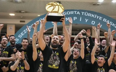 Esenler Erokspor TB2L’den Süper Lig’e yükseldi