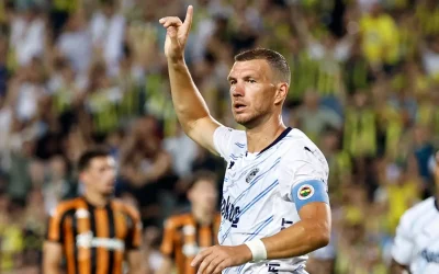 Fenerbahçe’den ayrılan Dzeko’nun Türkiye’de kalma ihtimali var!