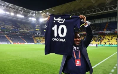 Fenerbahçe’nin unutulmazı Okocha’dan Galatasaraylıları sevindirecek Osimhen açıklamaları