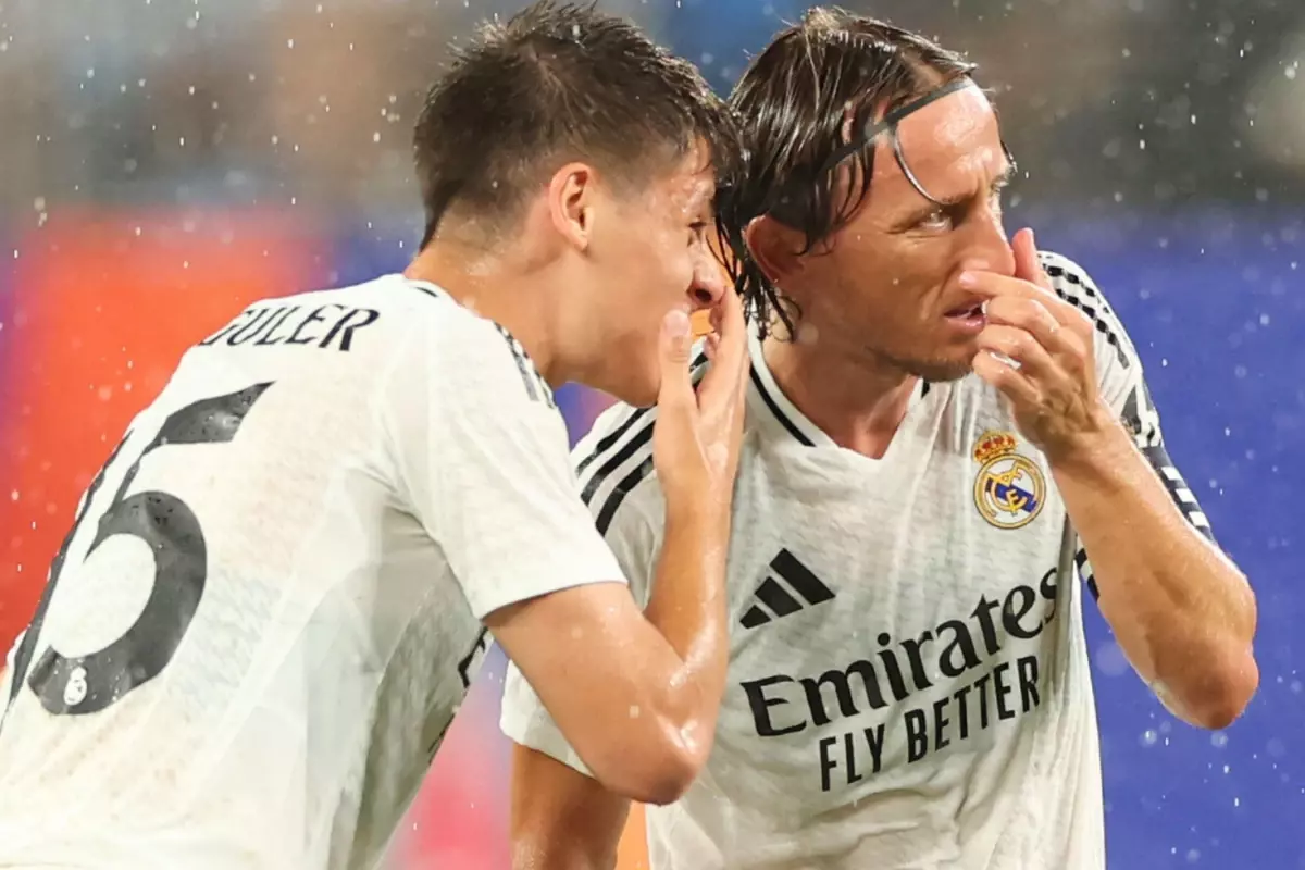 luka-modric-real-madrid-den-ayriligini-duyurdu-18660836_8307_amp.jpg