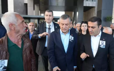 CHP lideri Özel: Koruma zafiyeti görmüyorum, ulaşılabilir bir siyasetçi olmayı tercih ediyorum