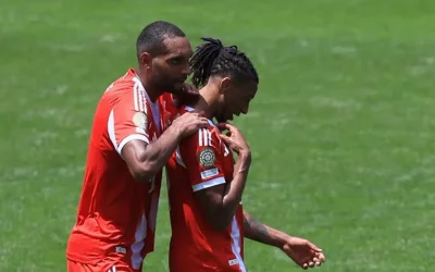 ”10 gol yedik ama hala dimdik ayaktayız!”