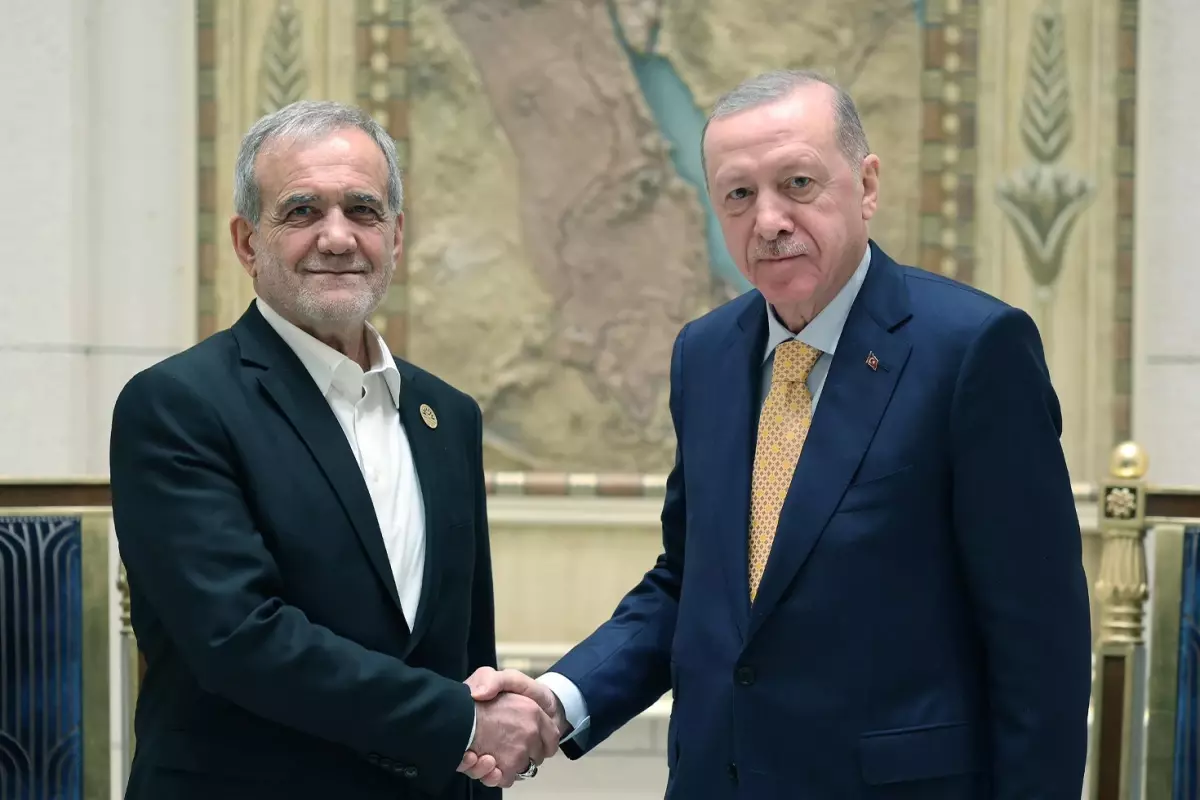 cumhurbaskani-erdogan-dan-kritik-temas-iran-18746026_2257_amp.jpg
