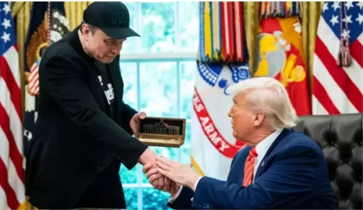 trump-epstein-olayi-nedir-18716548_2484_amp.jpg