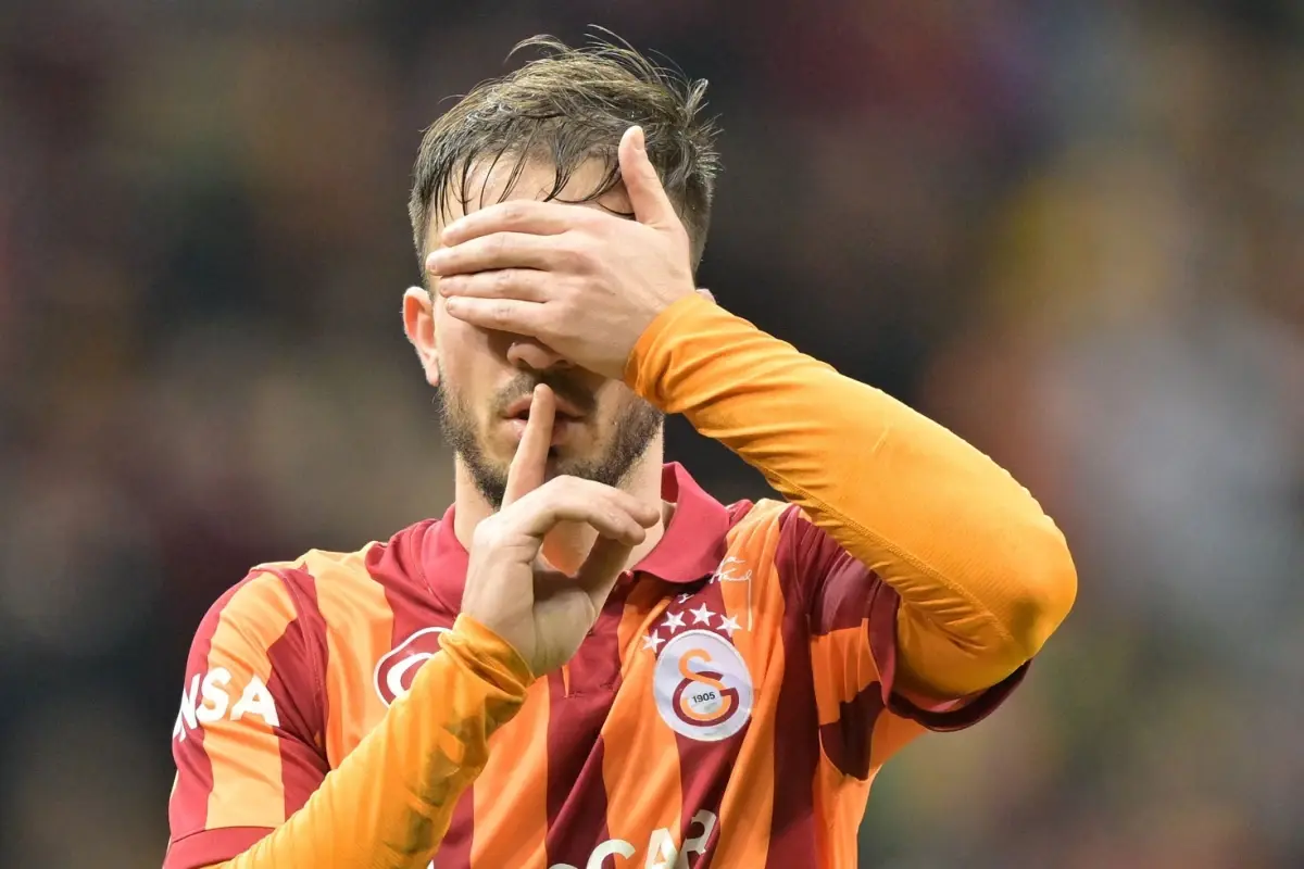 galatasaray-da-ayrilik-yakin-halil-dervisoglu-18825073_9687_amp.jpg