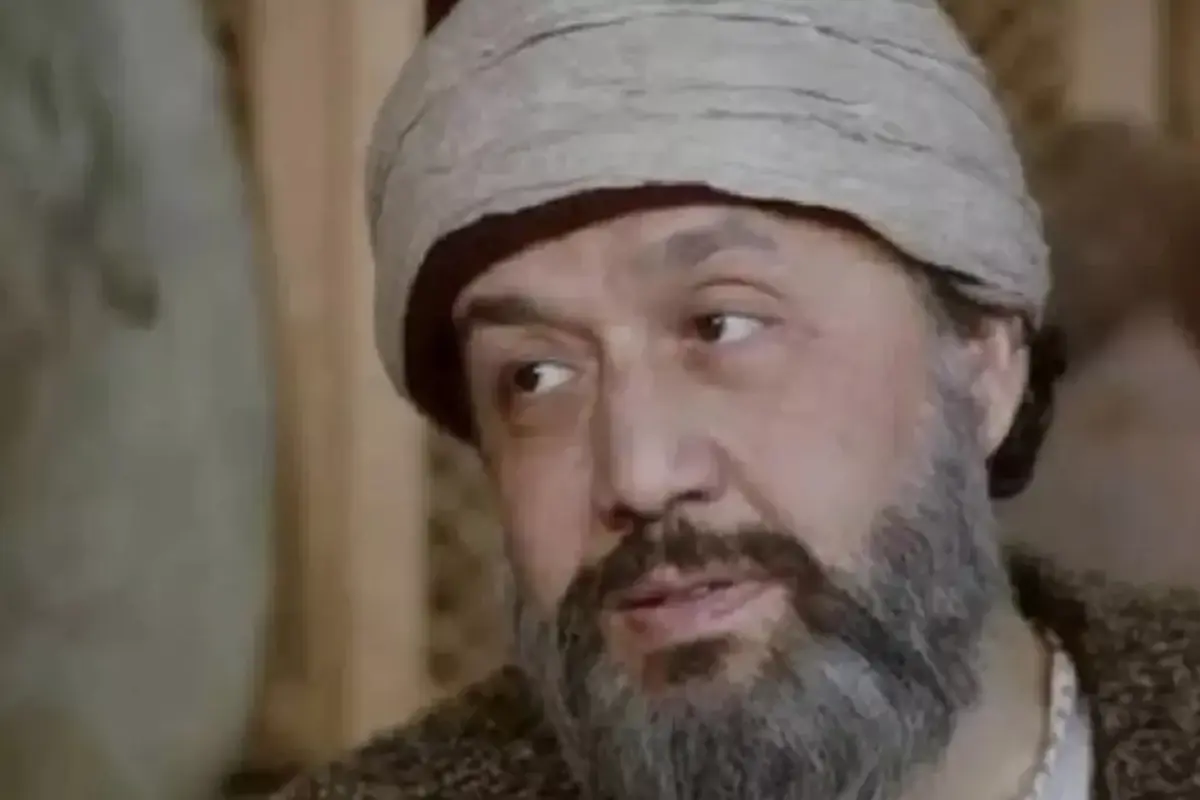 usta-oyuncu-mehmet-ali-tuncer-son-yolculuguna-18860835_4826_amp.jpg