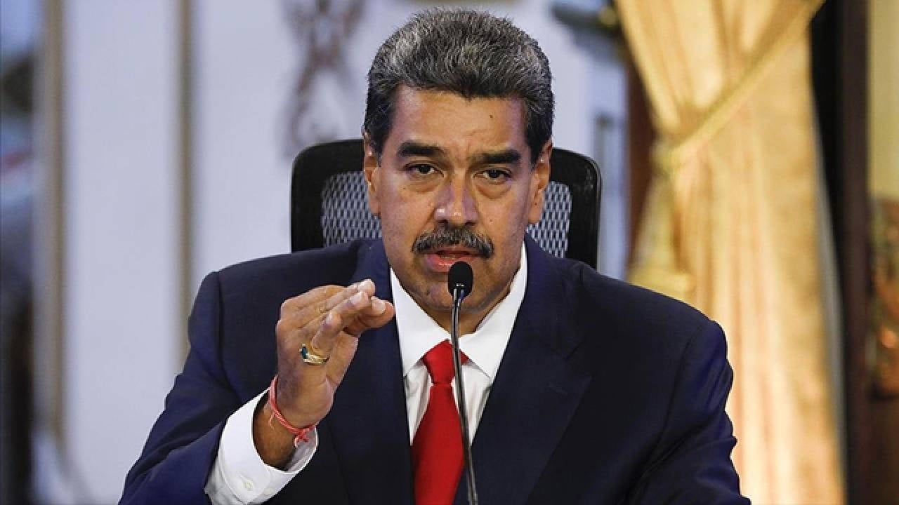 Maduro, ABD'ye Karşı Ulusal Seferberlik İlan Ediyor