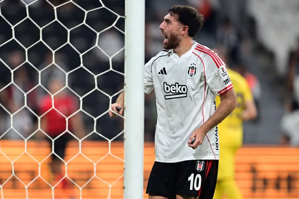 besiktas-ta-3-sakatlik-birden-18956847_1878_amp.jpg