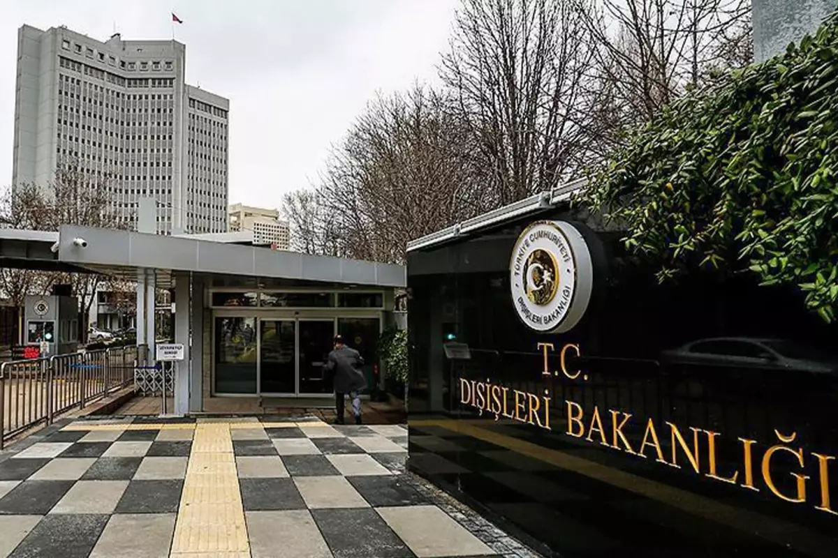 disisleri-bakanligi-ndan-mescid-i-aksa-baskinina-18912008_2179_amp.jpg