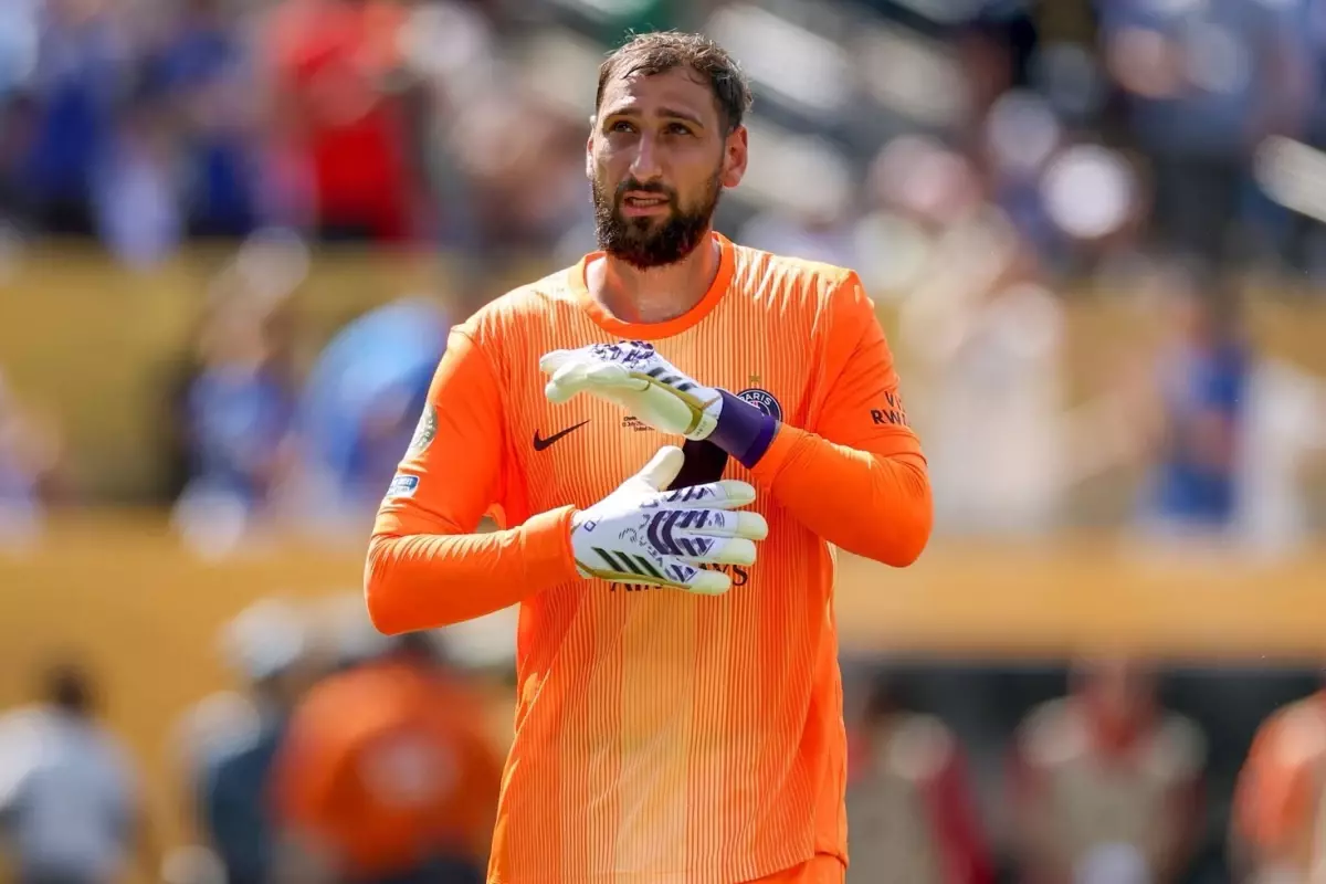 galatasaraylilara-mujde-donnarumma-paris-saint-18941389_5643_amp.jpg