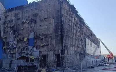 İzmir’deki fabrika yangını korku yarattı