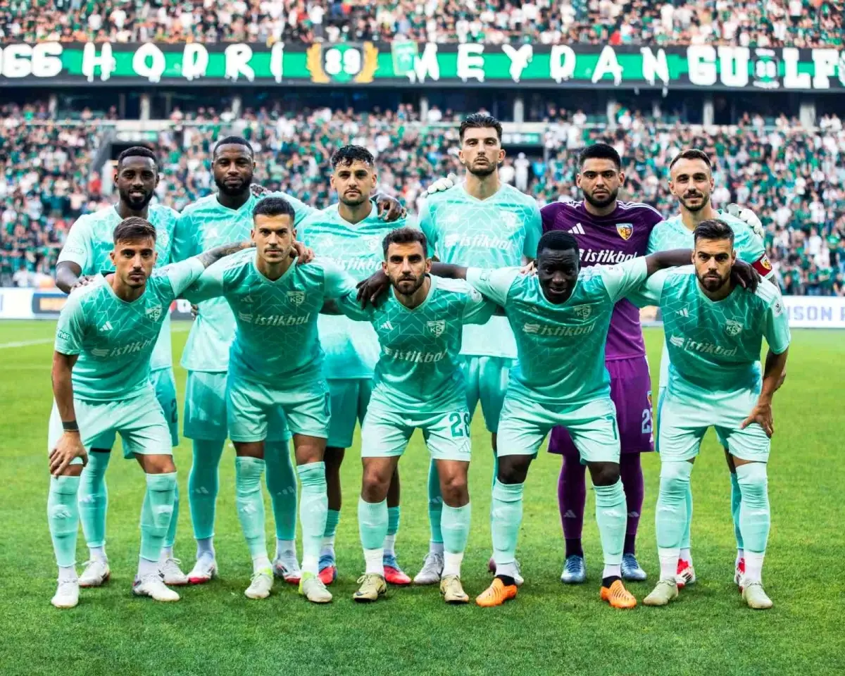kayserispor-1-puanla-dondu-18999160_amp.jpg