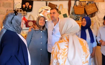Vali Eldivan, Usta Öğreticilerin Eserlerini Ziyaret Etti