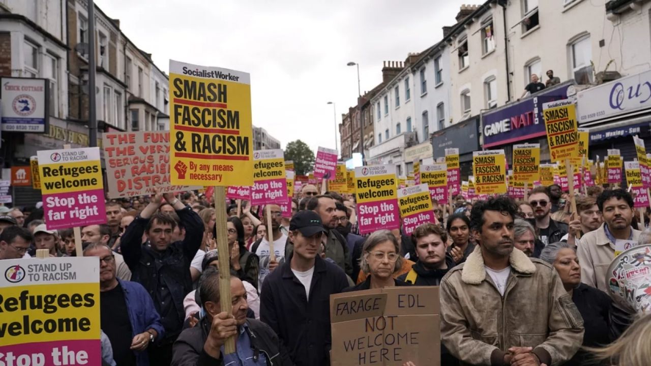 Londra'da Herzog'a Karşı Büyük Protesto