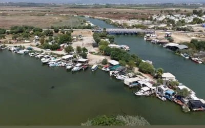 Antalya Acısu Nehri’nde Kaçak Yapılar Çoğalıyor