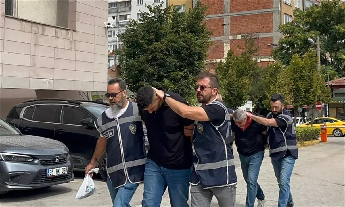 eskisehir-de-ambulans-gorevlilerini-tehdit-19023384_amp.jpg