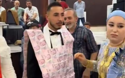 Düğünlerde Sıkça Görülen İlginç Takı Geleneği: 200 TL’lik Banknot Yeleği