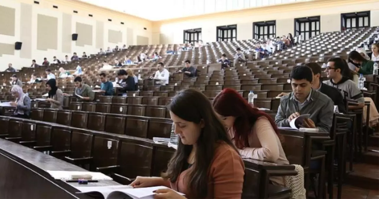 universite-kayitlari-basladi-mi-universite-19001399_4382_amp.jpg