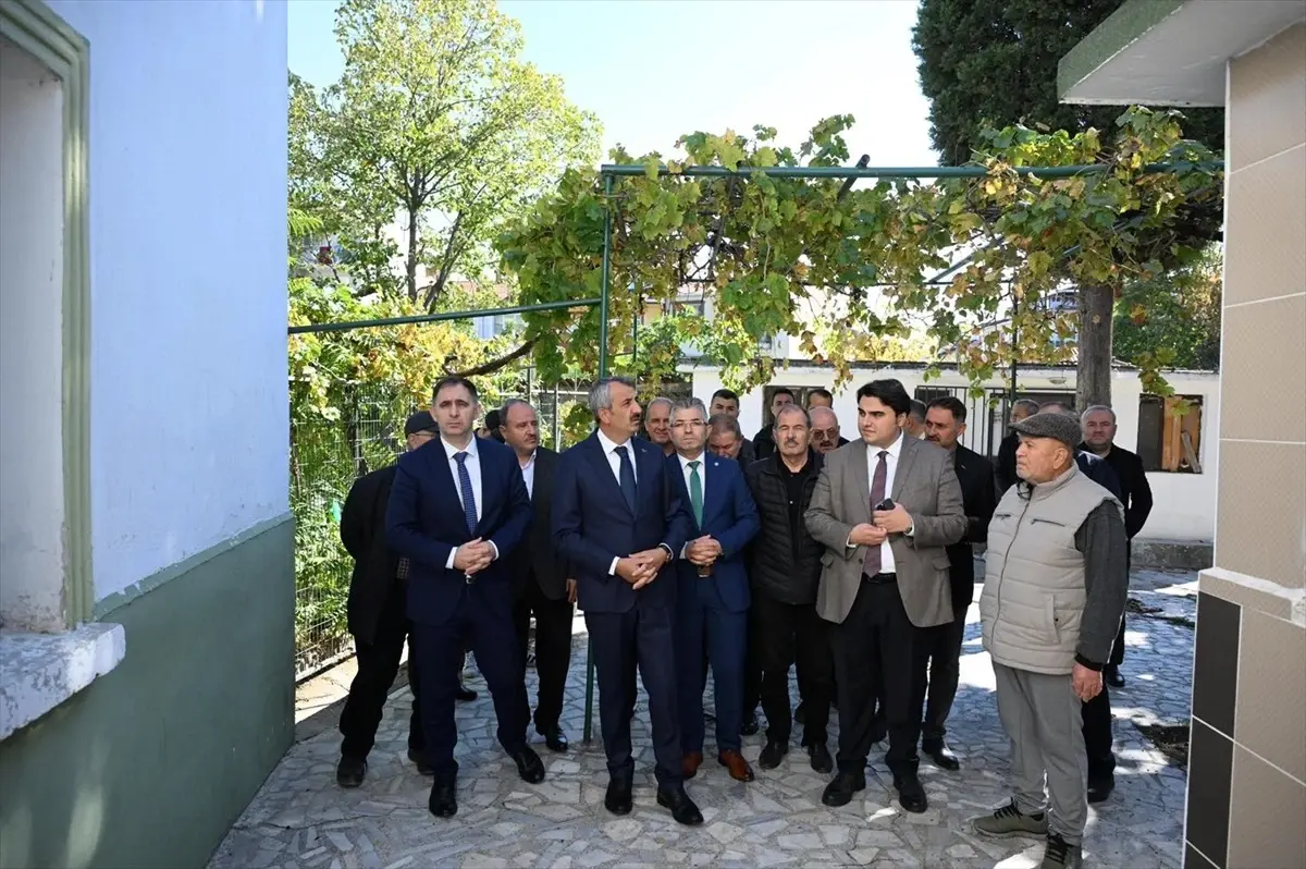 edirne-valisi-sezer-restore-edilecek-camide-19139720_amp.jpg