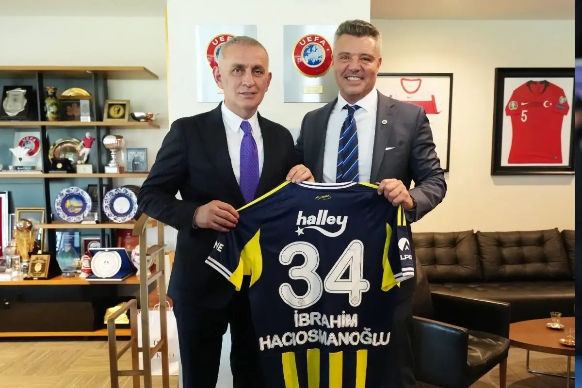 fenerbahce-de-tff-ye-surpriz-ziyaret-19171595_2623_amp.jpg
