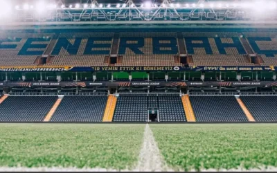 Fenerbahçe Stuttgart maçında hoparlörden ıslık sesi duyuldu mu?