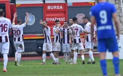 İnegölspor, Kepez Spor’u 3-0’la geçti