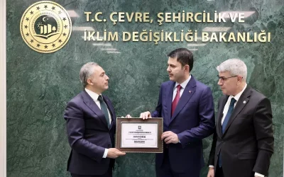 Bakan Kurum’a Osmaniye’den Fahri Hemşehrilik Beratı Verildi