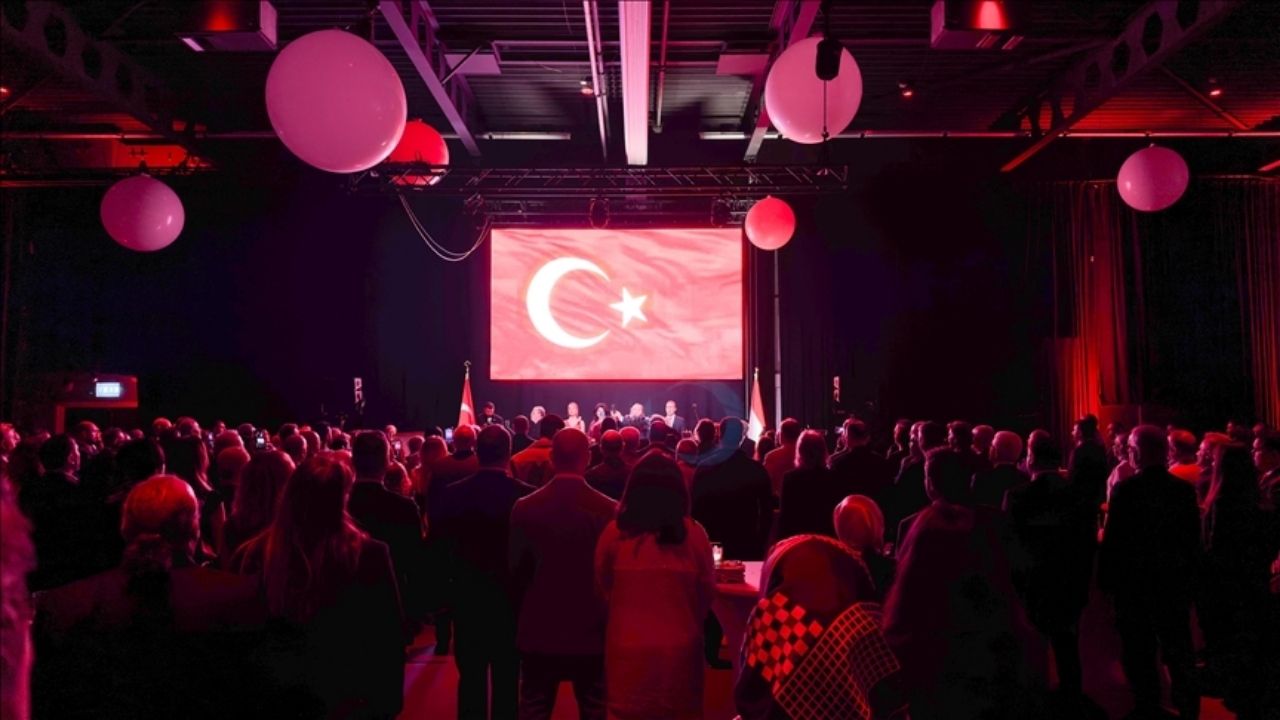 29 Ekim'de Hollanda'da Cumhuriyet Bayramı Coşkusu!