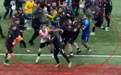 24 Kırmızı Kartla Futbol Sahası Ringe Döndü