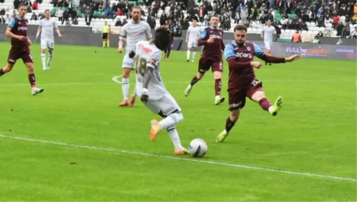 trabzonspor-konyaspor-canli-nereden-izlenir-19306434_8815_amp.jpg
