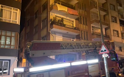 Ünye’de Apartman Yangını: İki Kişi Yaralandı