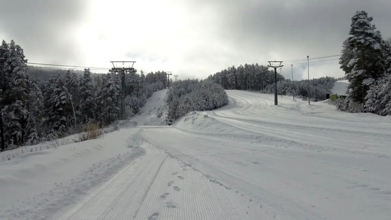 Sarıkamış Kayak Merkezi Sezona Hazır Turistler İçin Geri Sayım Başladı